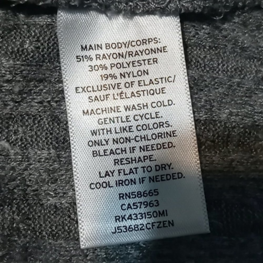 NWT Abound Pointelle Button Front Smocked … - Picture 5 of 5
